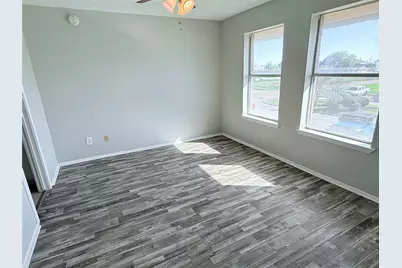 418 Garland Drive #203, Lake Jackson, TX 77566 - Photo 7