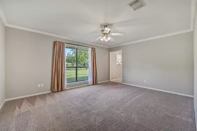304 Chester Drive, Friendswood, TX 77546 - Photo 35