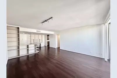 2016 Main Street #2405, Houston, TX 77002 - Photo 3