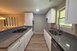 12839 Labelle Ln, Houston, TX 77015 - Photo 11