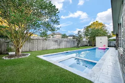 66 N Swanwick Place, Tomball, TX 77375 - Photo 3