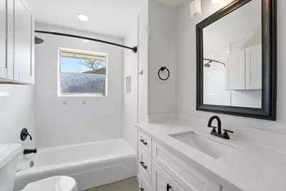 3010 Michaelis Lane, Baytown, TX 77521 - Photo 11