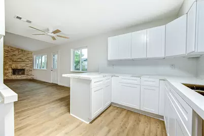 12802 Murr Way, Houston, TX 77048 - Photo 13