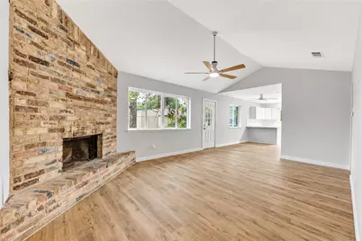 12802 Murr Way, Houston, TX 77048 - Photo 13