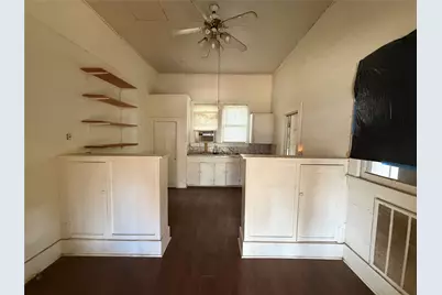 505 W Buck Street, Caldwell, TX 77836 - Photo 9