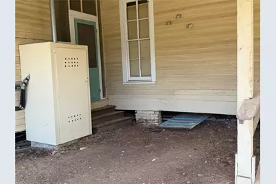 505 W Buck Street, Caldwell, TX 77836 - Photo 7