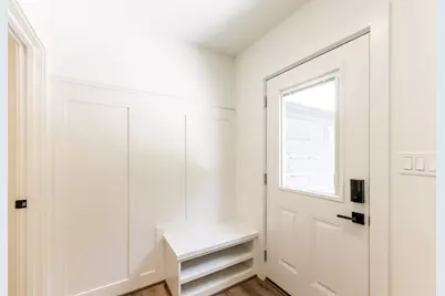 2130 Avenue N 1/2, Huntsville, TX 77340 - Photo 13