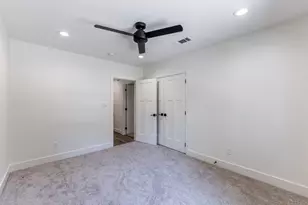 2130 Ave N 1/2, Huntsville, TX 77340 - Photo 17
