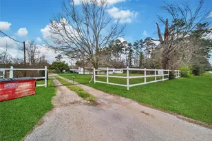 30631 Old Hockley Rd, Magnolia, TX 77355 - Photo 9