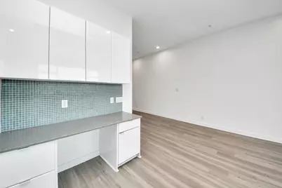 207 Pierce Street #301, Houston, TX 77002 - Photo 27