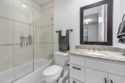 3205 Maxroy Street, Houston, TX 77008 - Photo 7