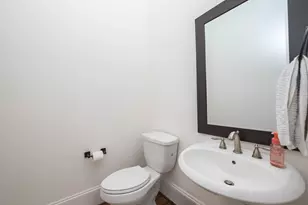 3205 Maxroy St, Houston, TX 77008 - Photo 17
