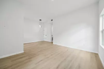 301 Cartersville Street #B, Houston, TX 77029 - Photo 23