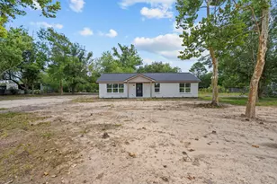 16119 Bluebird St, Santa Fe, TX 77517 - Photo 3