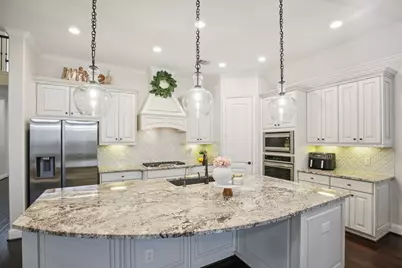 2333 Shallow Creek Lane, Friendswood, TX 77546 - Photo 15