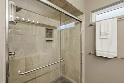 16319 Mill Point Drive, Houston, TX 77059 - Photo 21
