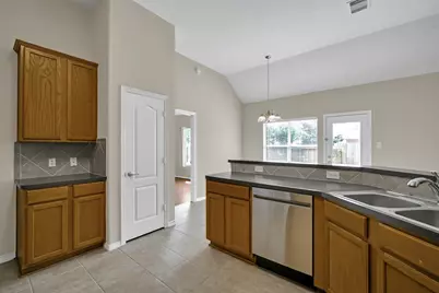 1802 Tavish Lane, Conroe, TX 77301 - Photo 13