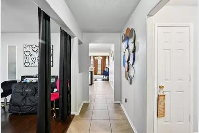 5031 Hickory Burl Court, Katy, TX 77449 - Photo 5