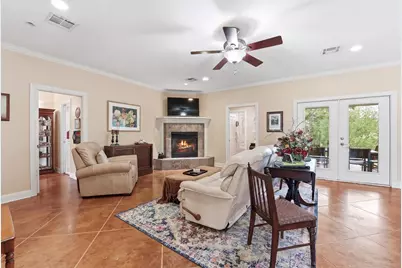 911 Oak Leaf Street, La Porte, TX 77571 - Photo 7