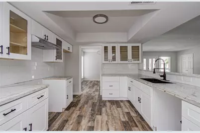 5507 Braesvalley Drive, Houston, TX 77096 - Photo 5