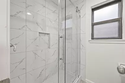 6307 Woodland Forest Drive, Houston, TX 77088 - Photo 19