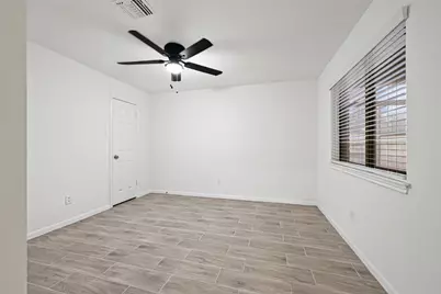 6307 Woodland Forest Drive, Houston, TX 77088 - Photo 17