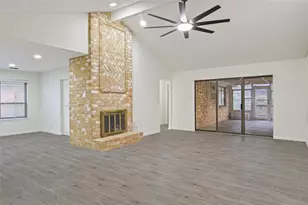 6307 Woodland Forest Dr, Houston, TX 77088 - Photo 11