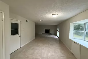 501 S Holmes St, La Porte, TX 77571 - Photo 3