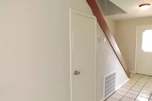 501 S Holmes St, La Porte, TX 77571 - Photo 9