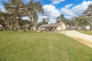3570 County Rd 345, Brazoria, TX 77422 - Photo 21