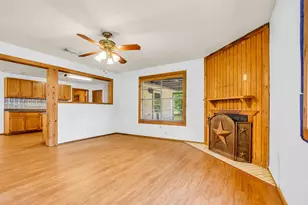 201 Magnolia Rd, Cleveland, TX 77328 - Photo 5