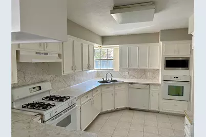 2818 Stoney Wood Drive, Houston, TX 77082 - Photo 5