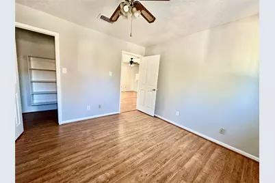 2818 Stoney Wood Drive, Houston, TX 77082 - Photo 15