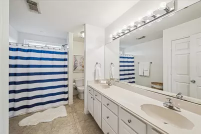 13723 Pirates Beach Boulevard, Galveston, TX 77554 - Photo 17