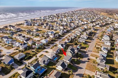 13723 Pirates Beach Boulevard, Galveston, TX 77554 - Photo 21