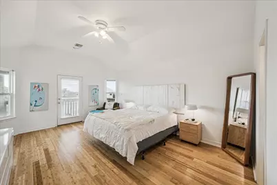 13723 Pirates Beach Boulevard, Galveston, TX 77554 - Photo 15