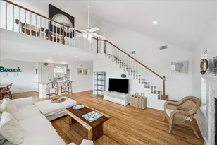 13723 Pirates Beach Blvd, Galveston, TX 77554 - Photo 3