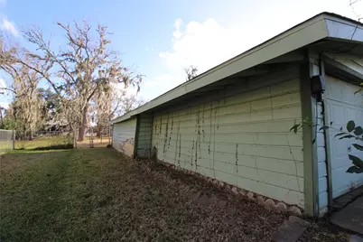 430 Winding Way Street, Lake Jackson, TX 77566 - Photo 11