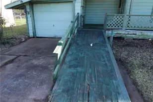 430 Winding Way St, Lake Jackson, TX 77566 - Photo 13