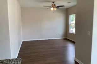 323 E Murrill St, Baytown, TX 77520 - Photo 13