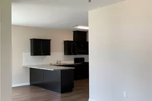 323 E Murrill St, Baytown, TX 77520 - Photo 15