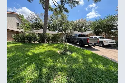10313 Shadow Oaks Dr Drive, Houston, TX 77043 - Photo 1