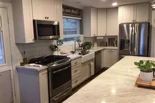 10313 Shadow Oaks Dr Dr, Houston, TX 77043 - Photo 7