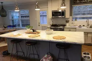 10313 Shadow Oaks Dr Dr, Houston, TX 77043 - Photo 5