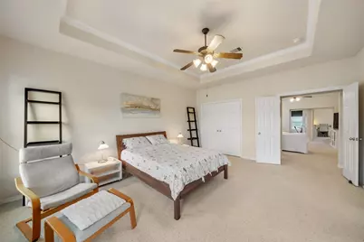 10610 Wallingford Place, Houston, TX 77042 - Photo 17