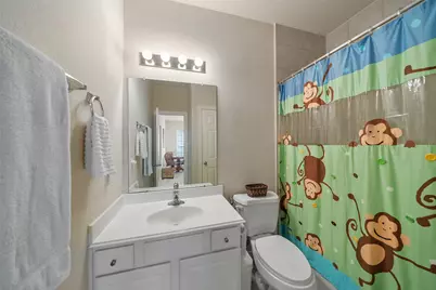 10610 Wallingford Place, Houston, TX 77042 - Photo 25