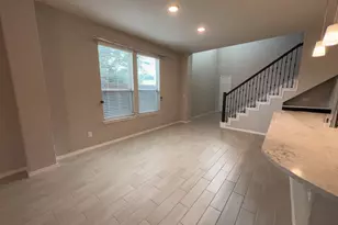 5135 Emma Forest St, Houston, TX 77018 - Photo 5