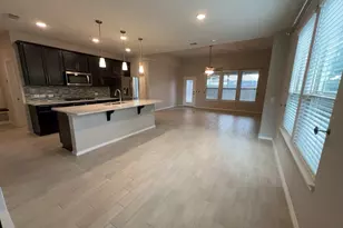 5135 Emma Forest St, Houston, TX 77018 - Photo 3