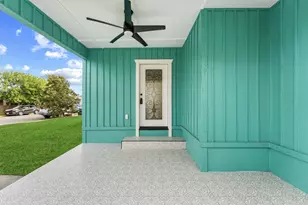 4907 Alamo Dr, Galveston, TX 77551 - Photo 15