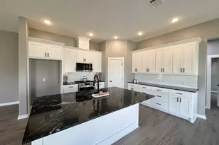 855 Mimosa Ln, Franklin, TX 77856 - Photo 3